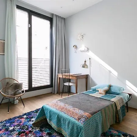 Saint Lambert Deluxe Parijs